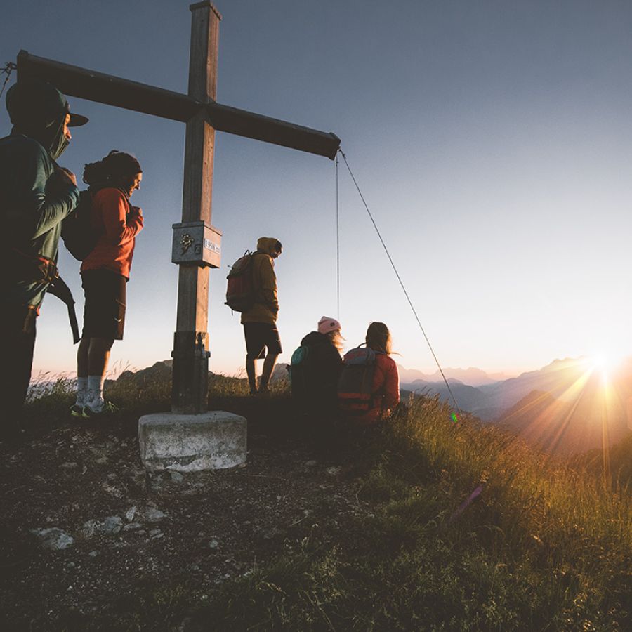 Sonnenaufgang am Gipfel