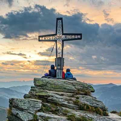 Sonnenaufgangswanderung auf den Tristkogel