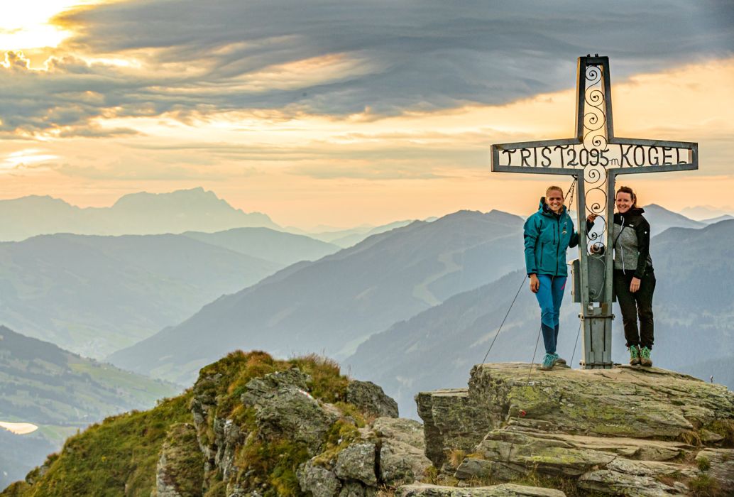 Sonnenaufgangswanderung im Wanderbetrieb
