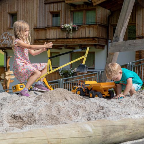 Spielplatz auf unserem Bauernhof