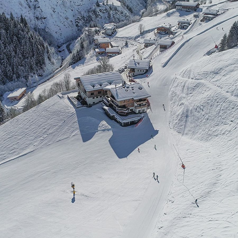 Hotel direkt an der Piste