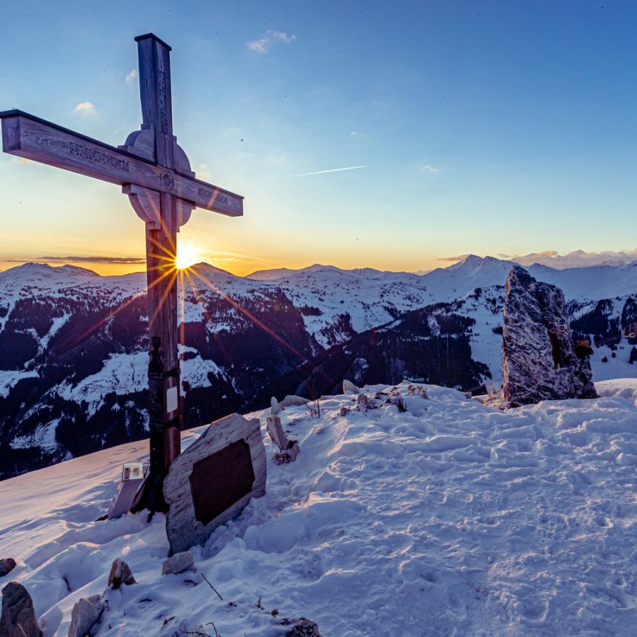 Sonnenaufgang am 12erKogel in Hinterglemm