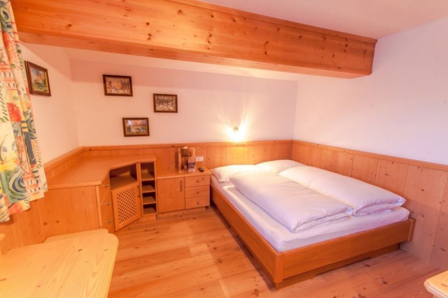 Gemütliches Doppelzimmer direkt an der Skipiste