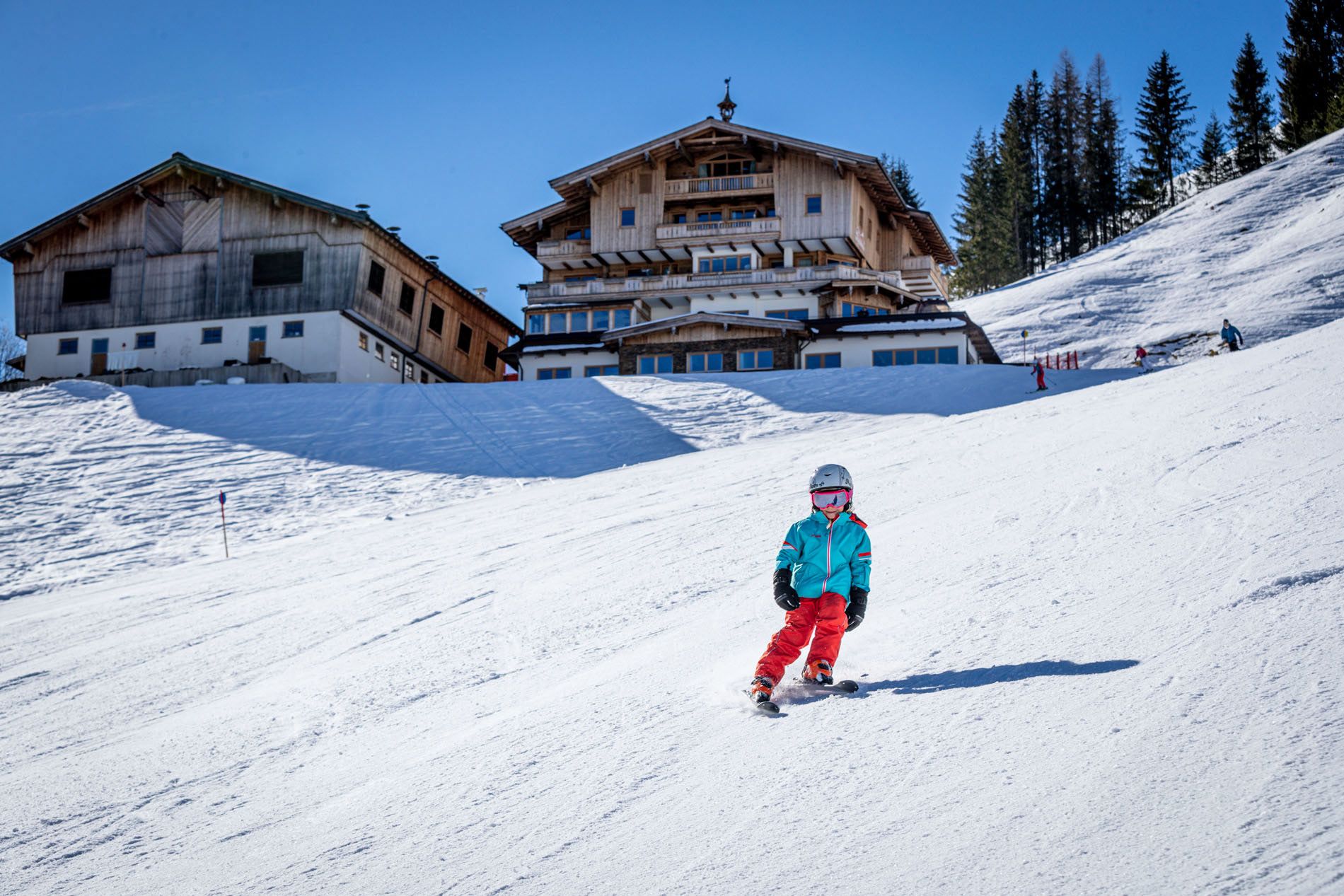 Skivergnügen für klein und groß am Perfeldhof in Hinterglemm