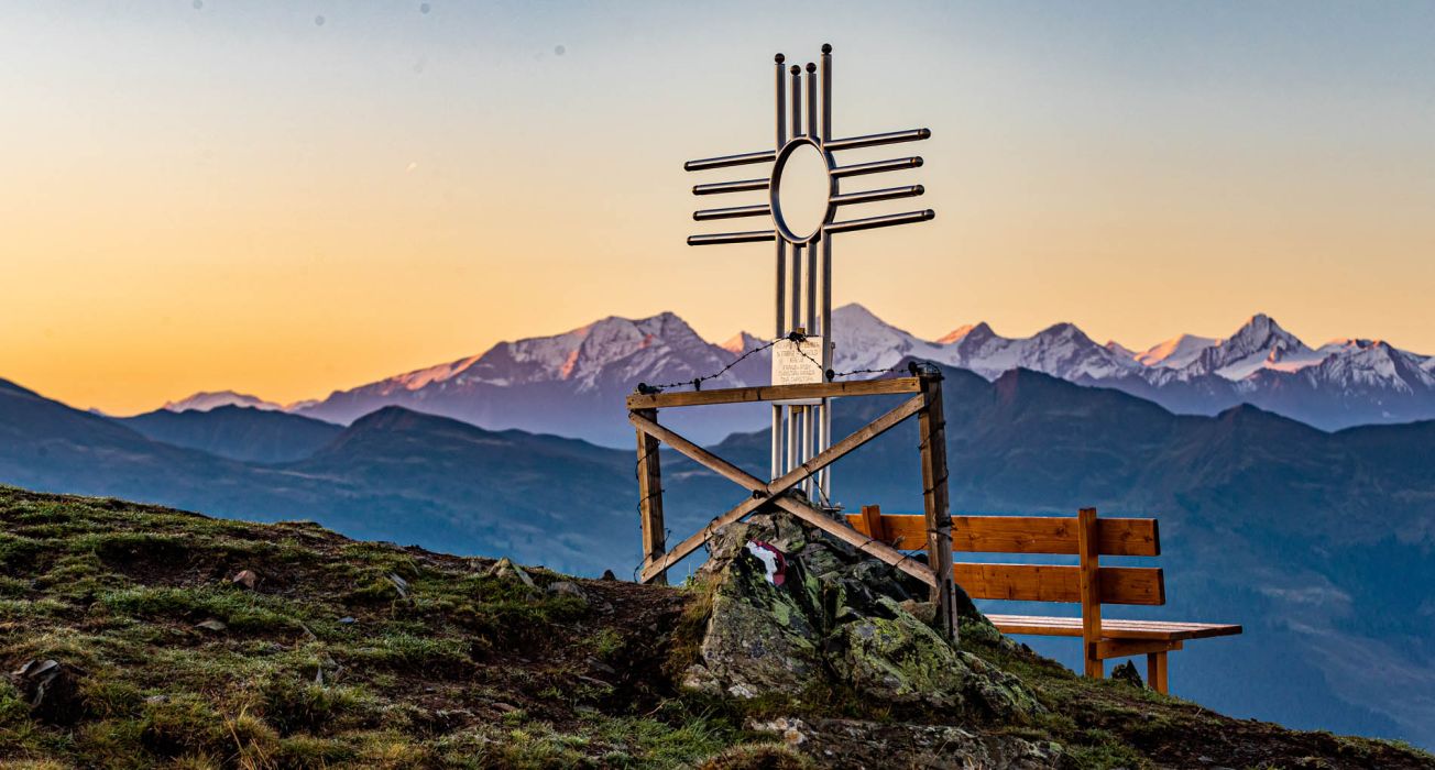 Herbstliche Sonnenaufgangswanderung zur Hochalmspitze